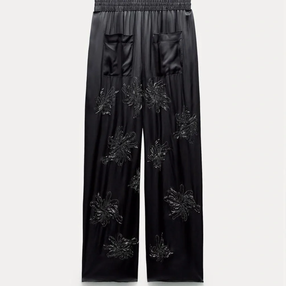 Zara Embellished pants - Picture 3 of 8